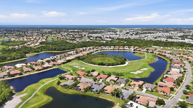 815 TROPEZ LANE, Venice, FL 34292