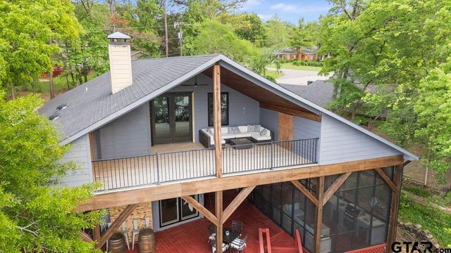 608 Hideaway Ln E, Hideaway, TX 75771