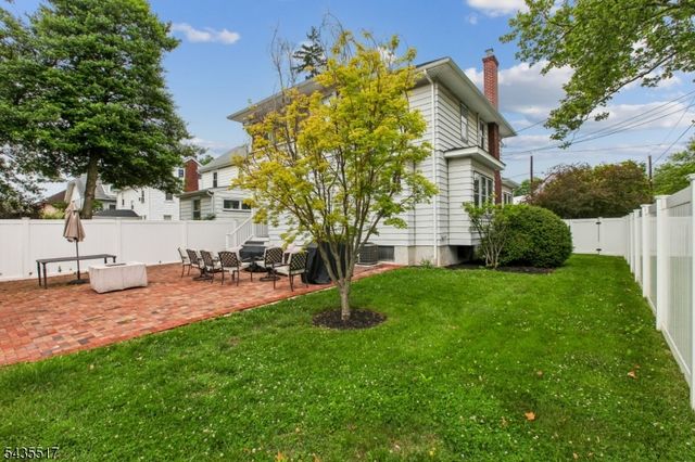 931 Pierpont St, Rahway City, NJ 07065