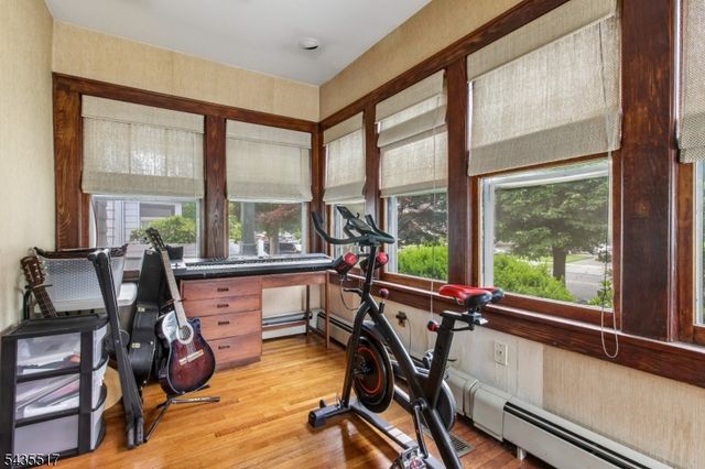 931 Pierpont St, Rahway City, NJ 07065