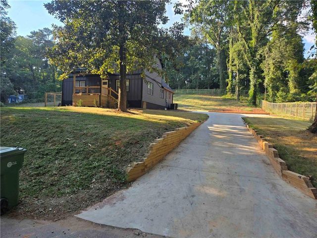 441 POMONA Circle, Atlanta, GA 30315