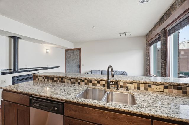 169 S Stevens St, Spokane, WA 99201