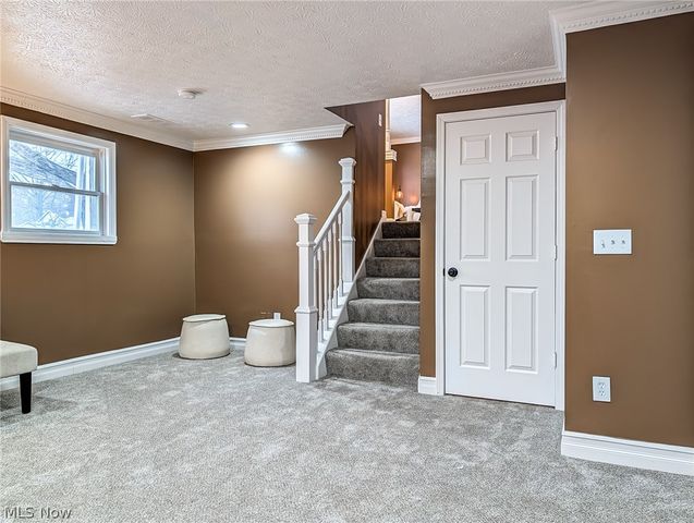 3713 Easton Road, Norton, OH 44203