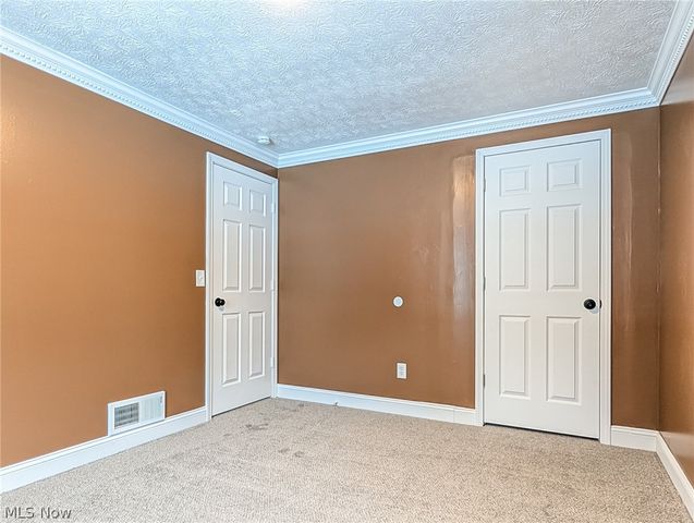 3713 Easton Road, Norton, OH 44203