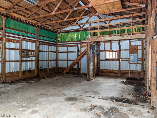 3713 Easton Road, Norton, OH 44203