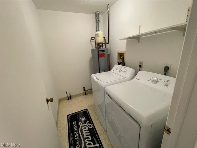 7087 VILLAGE Drive, Mentor, OH 44060