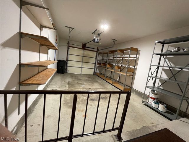 7087 VILLAGE Drive, Mentor, OH 44060