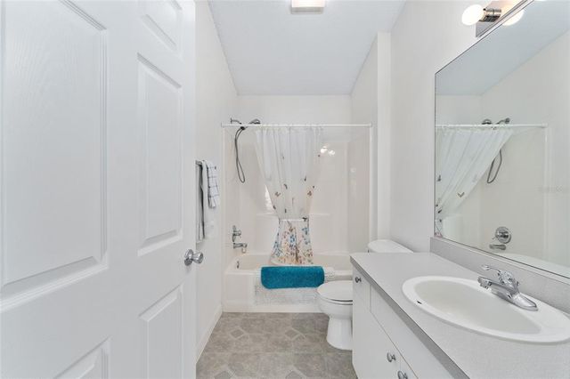8450 SE 177TH ROLESON LANE, The Villages, FL 32162