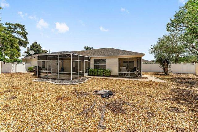 8450 SE 177TH ROLESON LANE, The Villages, FL 32162