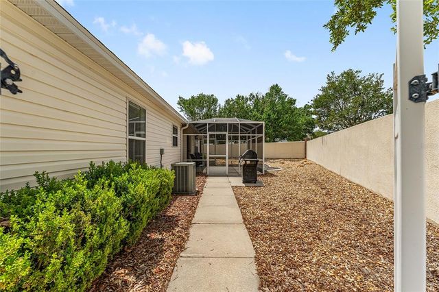 8450 SE 177TH ROLESON LANE, The Villages, FL 32162