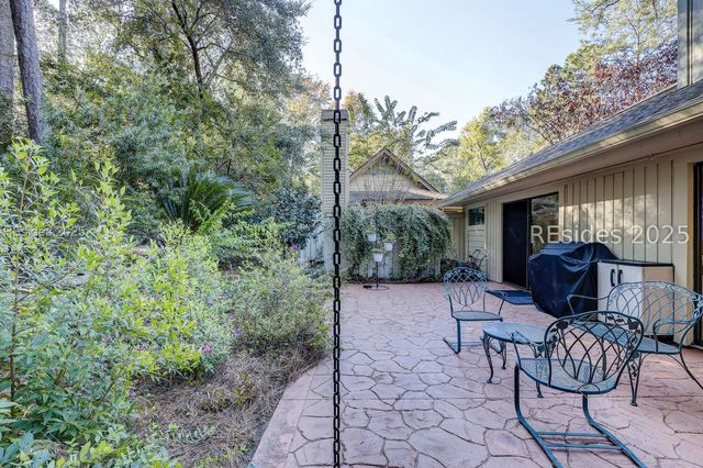 3 Reflection Cove Ct, Hilton Head Island, SC 29926