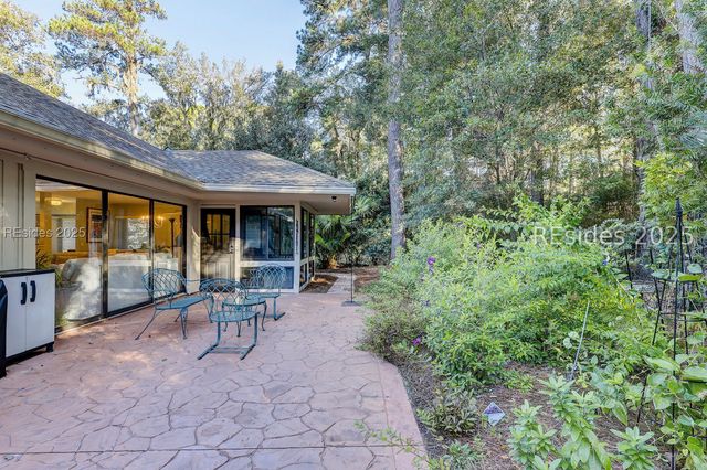 3 Reflection Cove Ct, Hilton Head Island, SC 29926