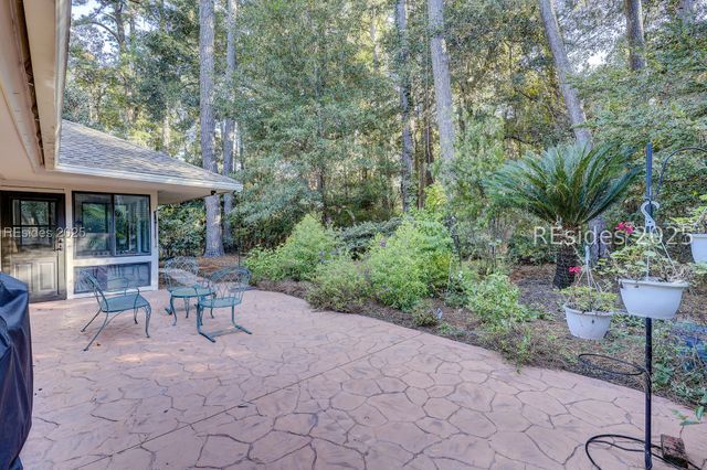 3 Reflection Cove Ct, Hilton Head Island, SC 29926