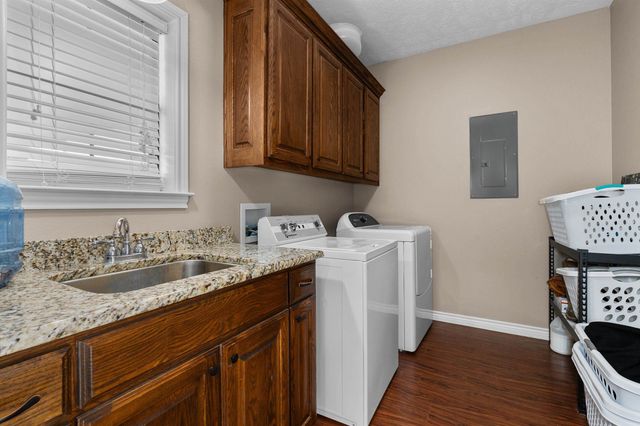 4589 CR 438 W, Henderson, TX 75654