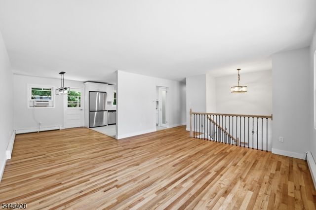 307 Nariticong Ave, Hopatcong Boro, NJ 07843