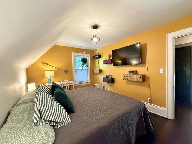 2819 S Clement AVENUE, Milwaukee, WI 53207