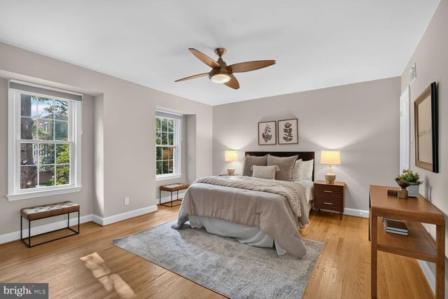 1303 N LYNNBROOK DR N, Arlington, VA 22201