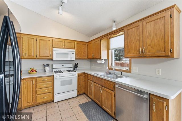 23152 Gladiola Street NW, Saint Francis, MN 55070