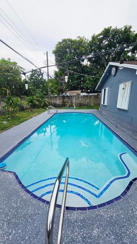 330 N Ware Drive, West Palm Beach, FL 33409
