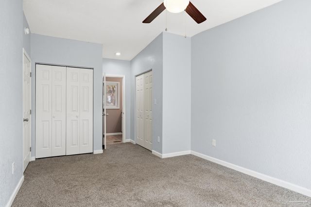 6473 Lakeshore Dr, Milton, FL 32570