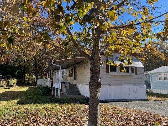 56 Contessa Ln, Springfield, MA 01119