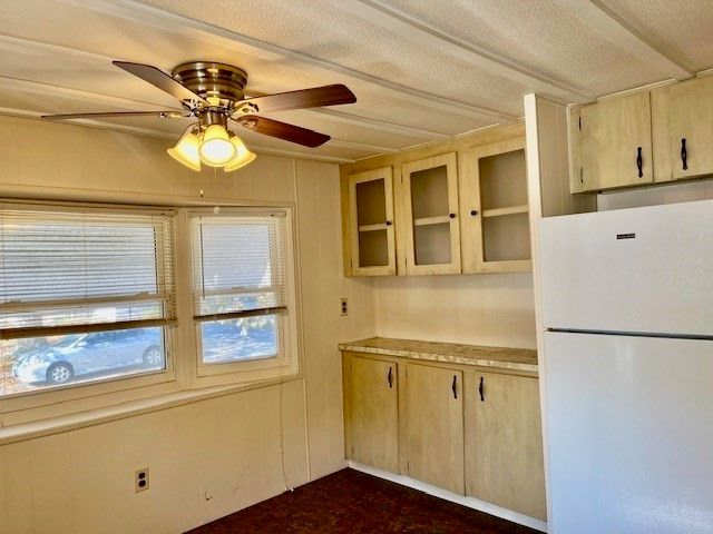 56 Contessa Ln, Springfield, MA 01119