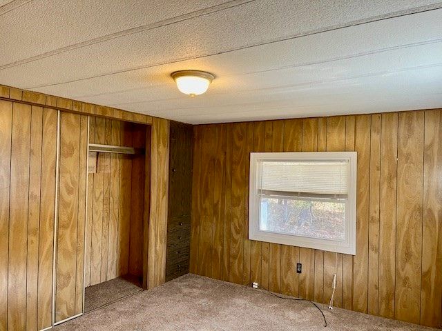 56 Contessa Ln, Springfield, MA 01119