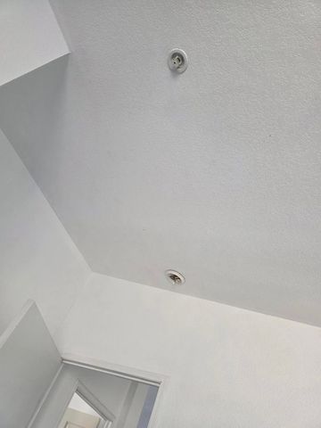 9572 Smith Road, Phelan, CA 92371