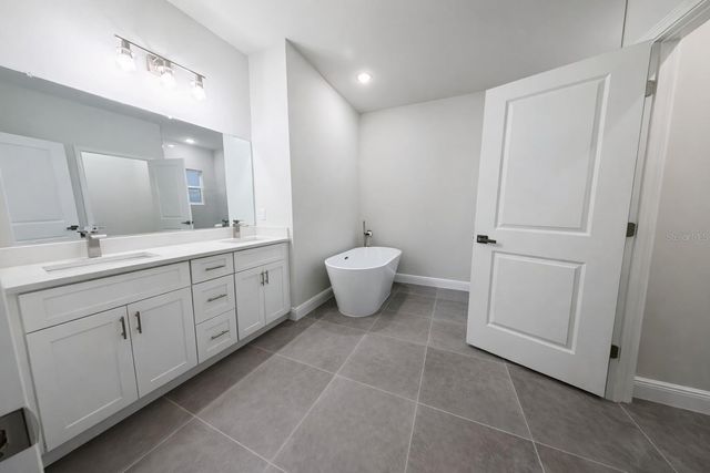 3862 SW 147TH STREET ROAD, Ocala, FL 34473