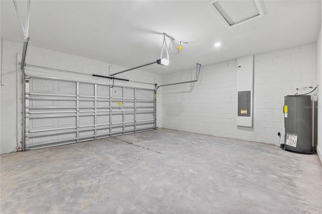 3862 SW 147TH STREET ROAD, Ocala, FL 34473