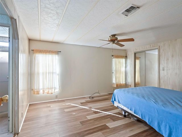 1102 DUSTIN DRIVE, The Villages, FL 32159