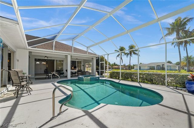 410 SE 20th CT, Cape Coral, FL 33990