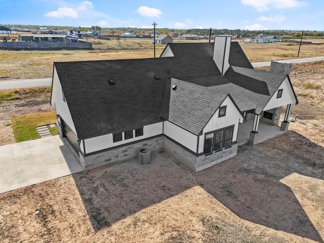 142 Desperado LOOP, Del Valle, TX 78617