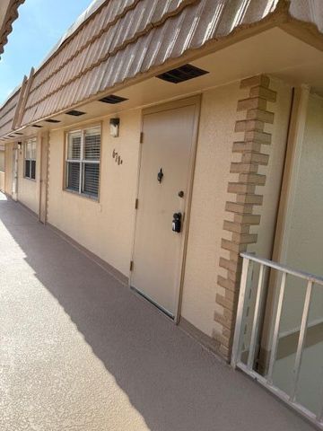 670 N Brittany N 670, Delray Beach, FL 33446