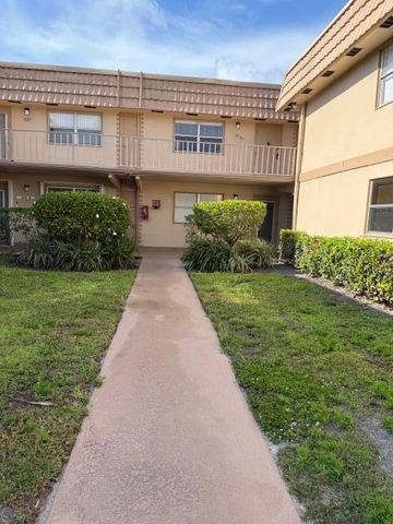 670 N Brittany N 670, Delray Beach, FL 33446