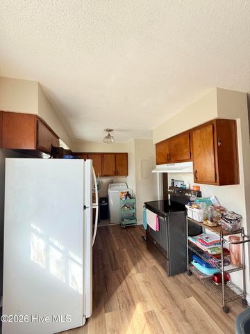 909a Greenfield Heights Boulevard, Havelock, NC 28532