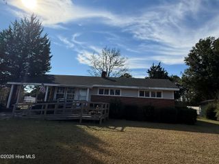 909a Greenfield Heights Boulevard, Havelock, NC 28532