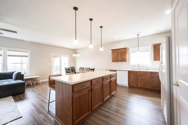 19366 Sandbar Drive, Noblesville, IN 46062