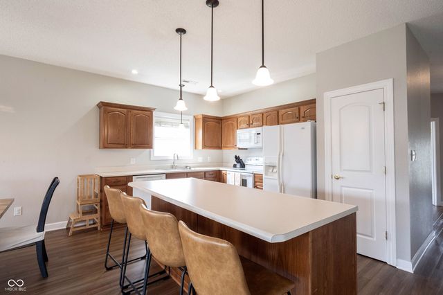 19366 Sandbar Drive, Noblesville, IN 46062