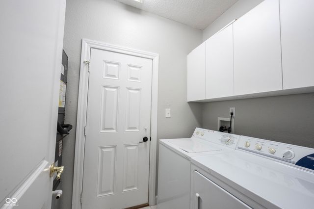 19366 Sandbar Drive, Noblesville, IN 46062
