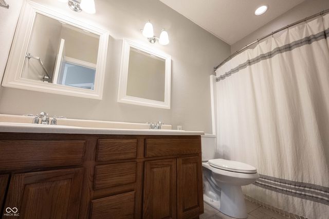 19366 Sandbar Drive, Noblesville, IN 46062