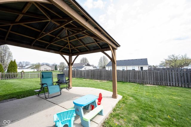 19366 Sandbar Drive, Noblesville, IN 46062