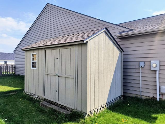 19366 Sandbar Drive, Noblesville, IN 46062