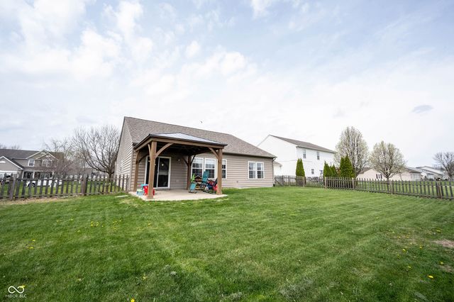 19366 Sandbar Drive, Noblesville, IN 46062