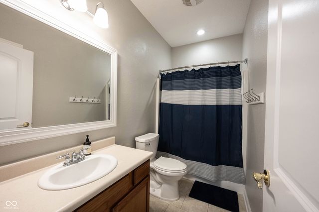 19366 Sandbar Drive, Noblesville, IN 46062