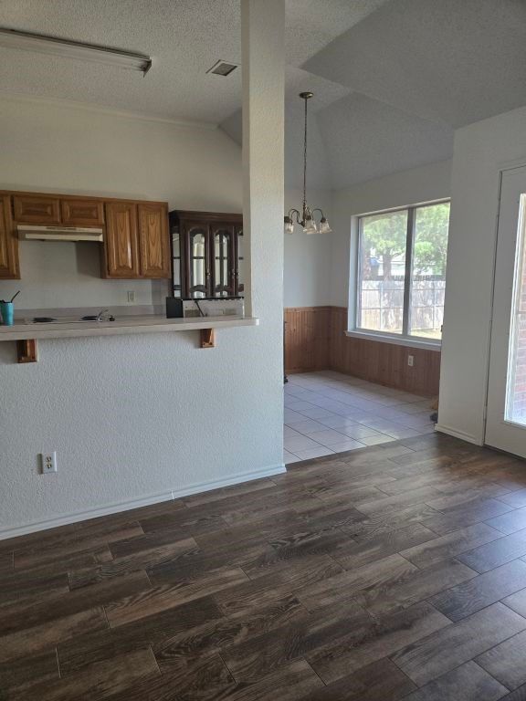 850 Valley View Court, Burleson, TX 76028 — photo 4