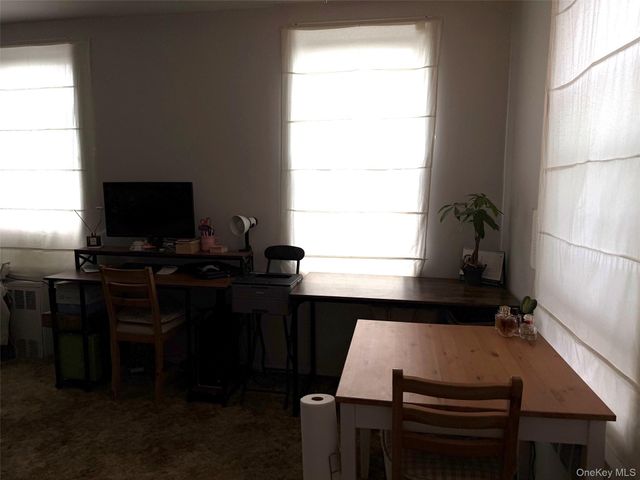 88-30 182nd Street 3G, Hollis, NY 11423
