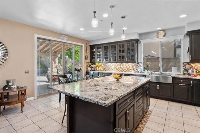 15590 Eastwind, Fontana, CA 92336