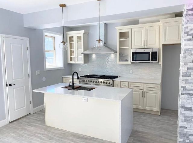 1525 38TH ST, North Bergen, NJ 07047