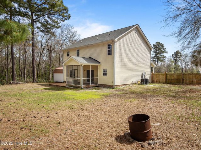 115 Craig Drive, Hubert, NC 28539